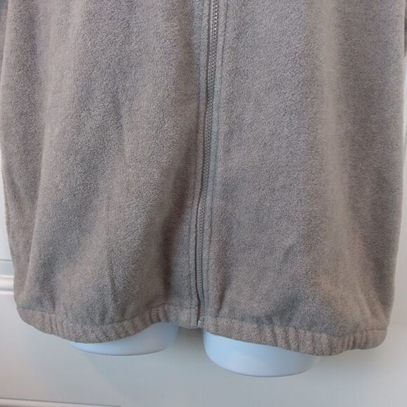 IZOD gray fleece zippered front vest with pockets - Picture 4 of 14